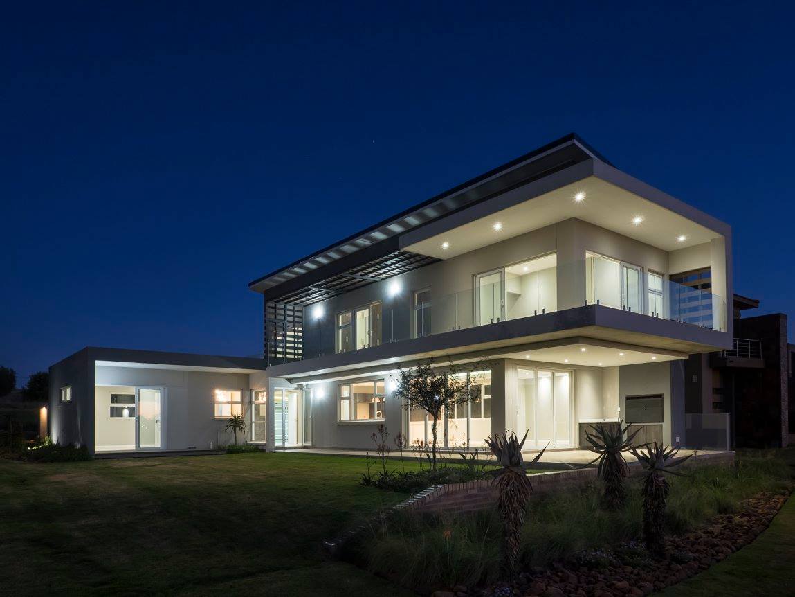 eye of africa show house